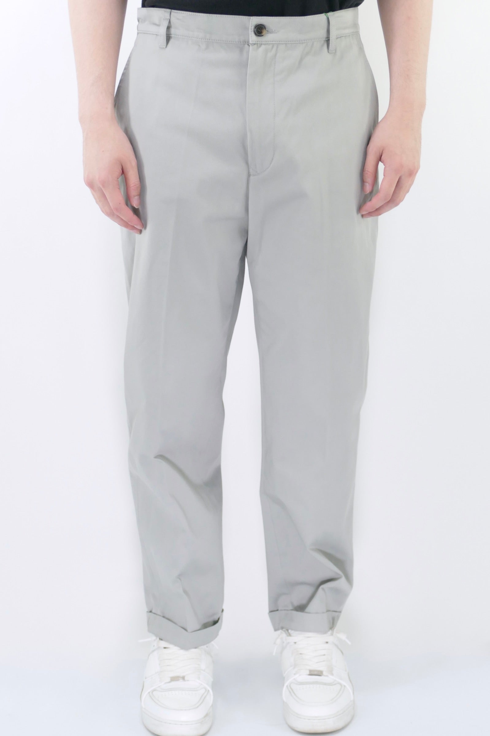 Light grey hot sale chino pants