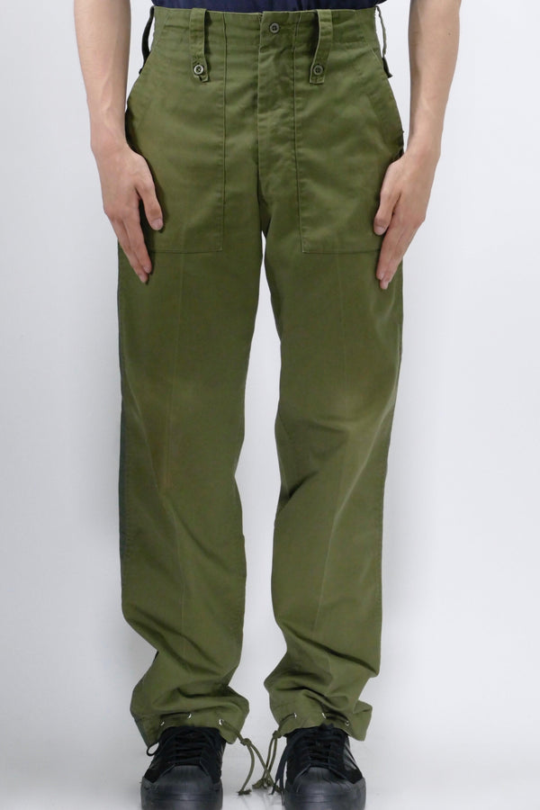 最大80％オフ！ A PRESSE British Military Trousers 3 スラックス