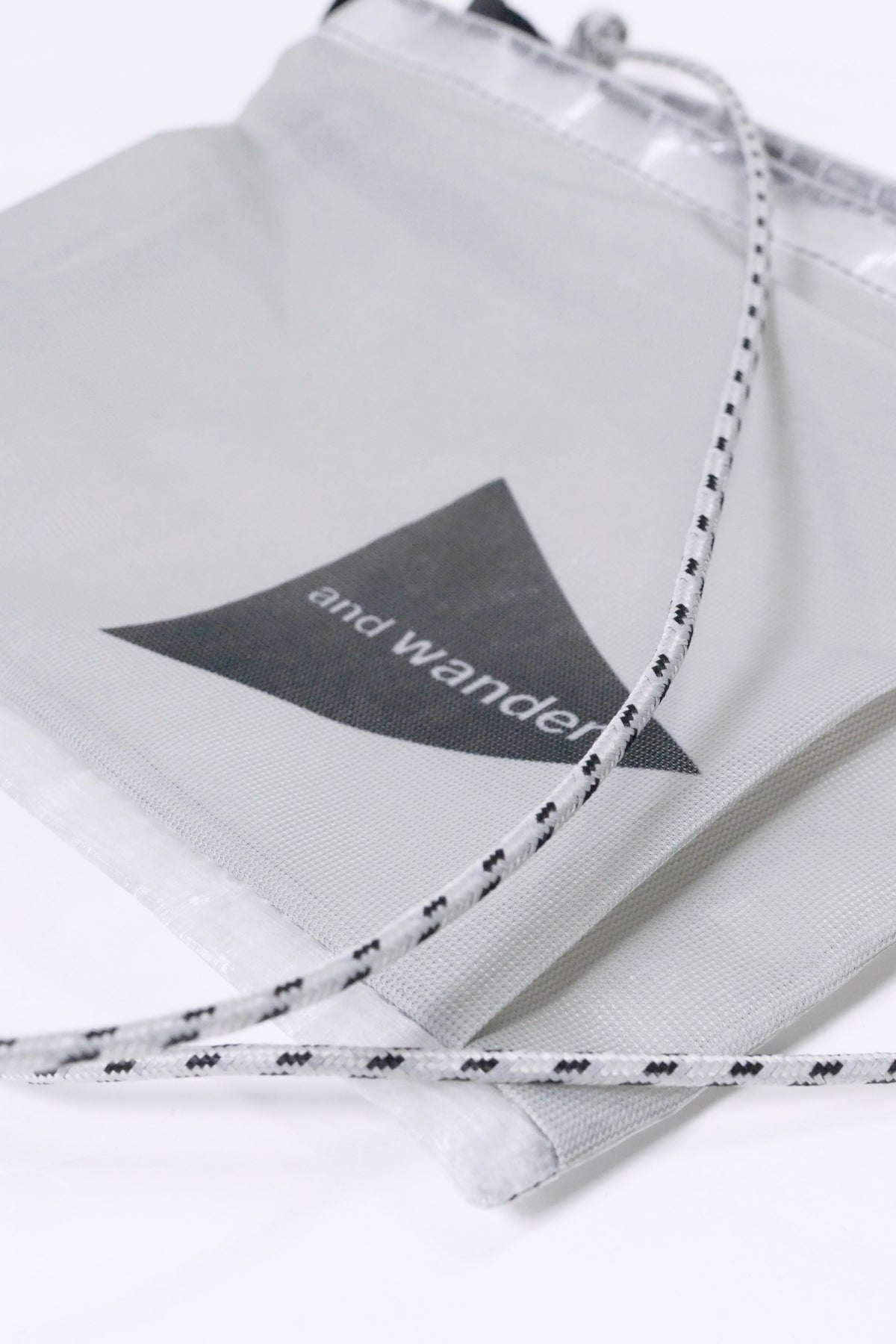 and Wander Dyneema® Sacoche - Off White