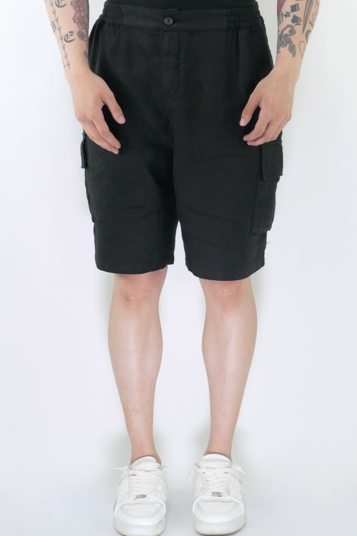 Athoa Bermuda Cargo Shorts - Black