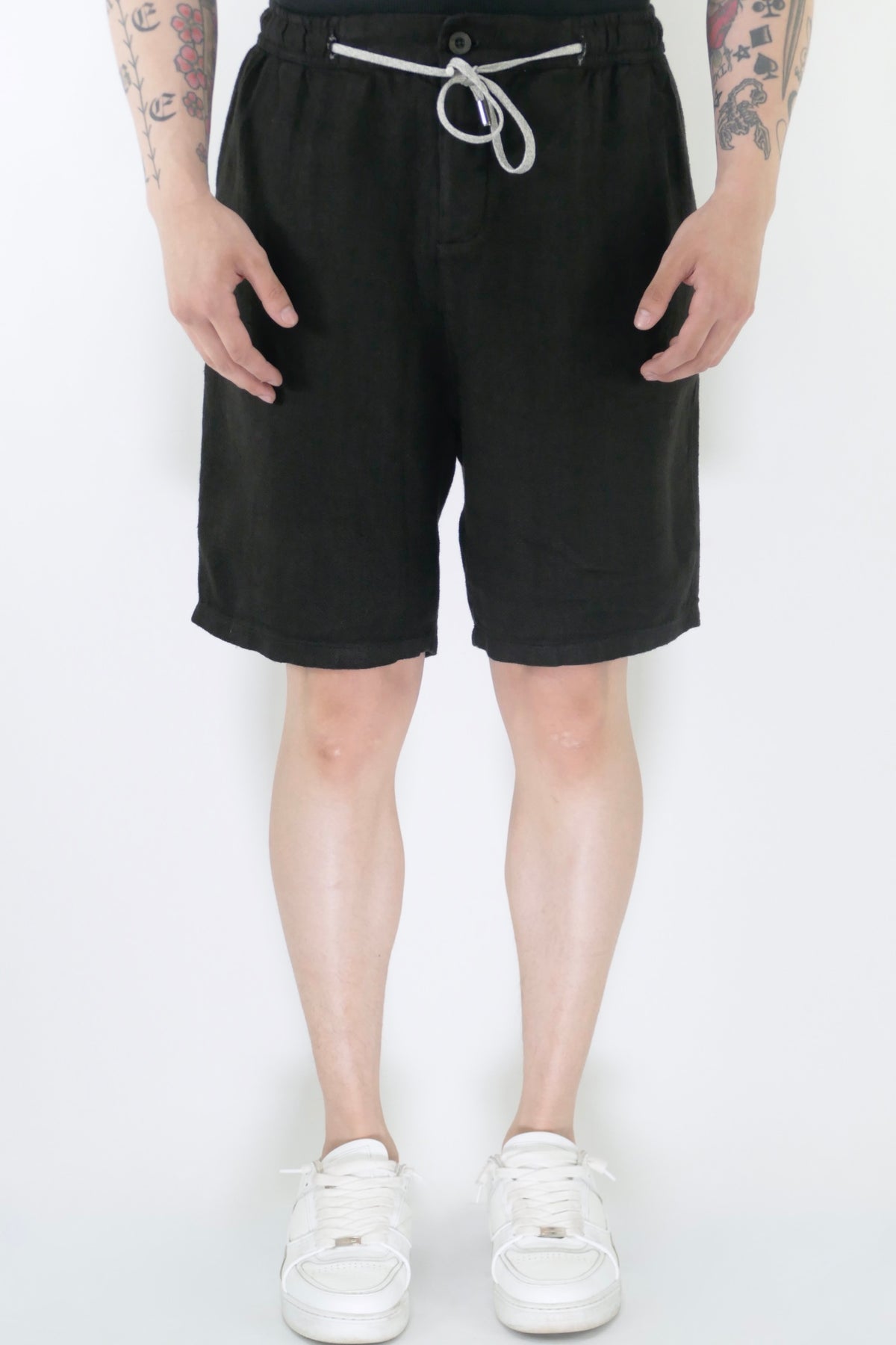Athoa Herringbone Bermuda Shorts - Black