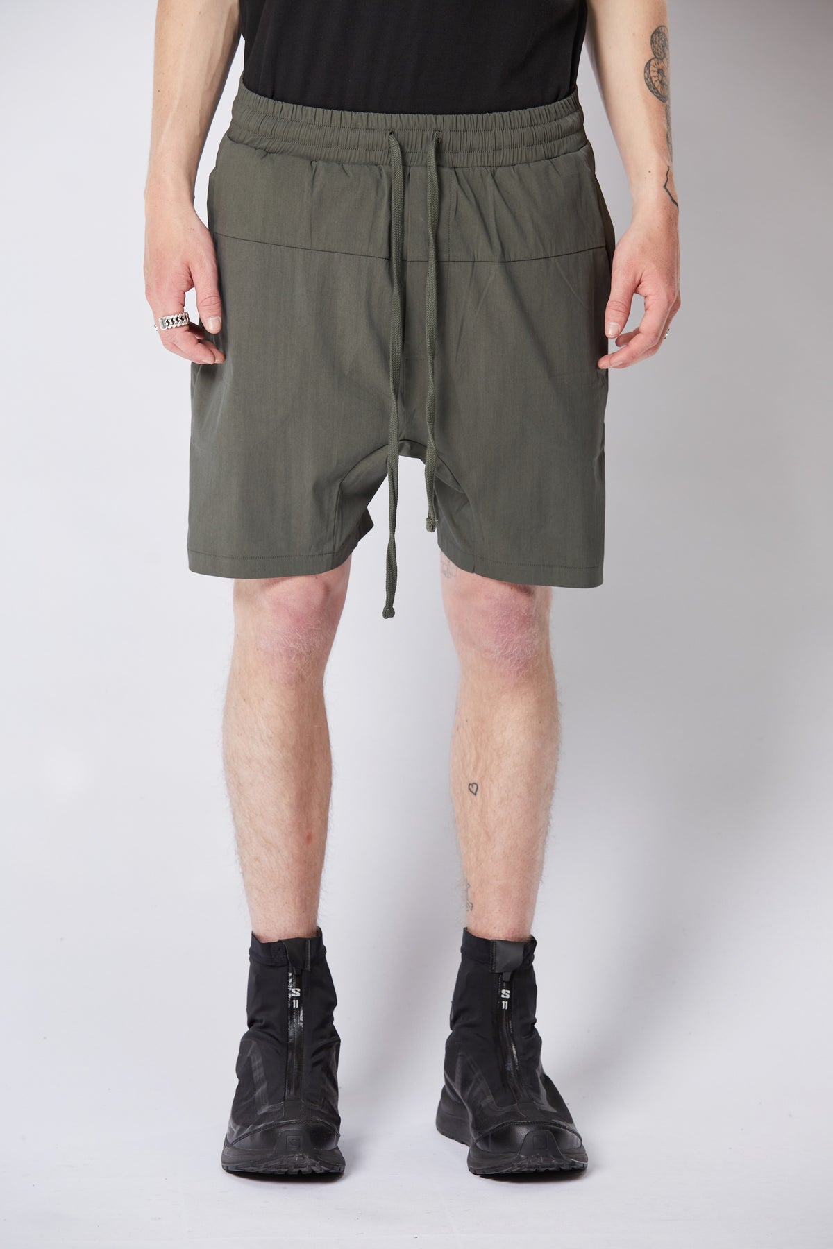 thom/krom M ST 422 Drop Crotch Shorts - Green