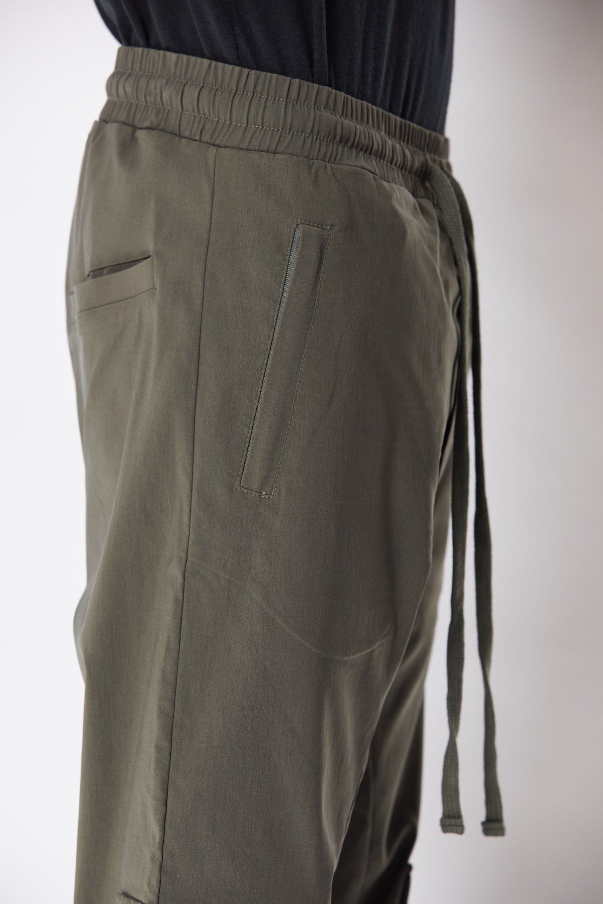 thom/krom M ST 436 Drop Crotch Cargo Pants - Green