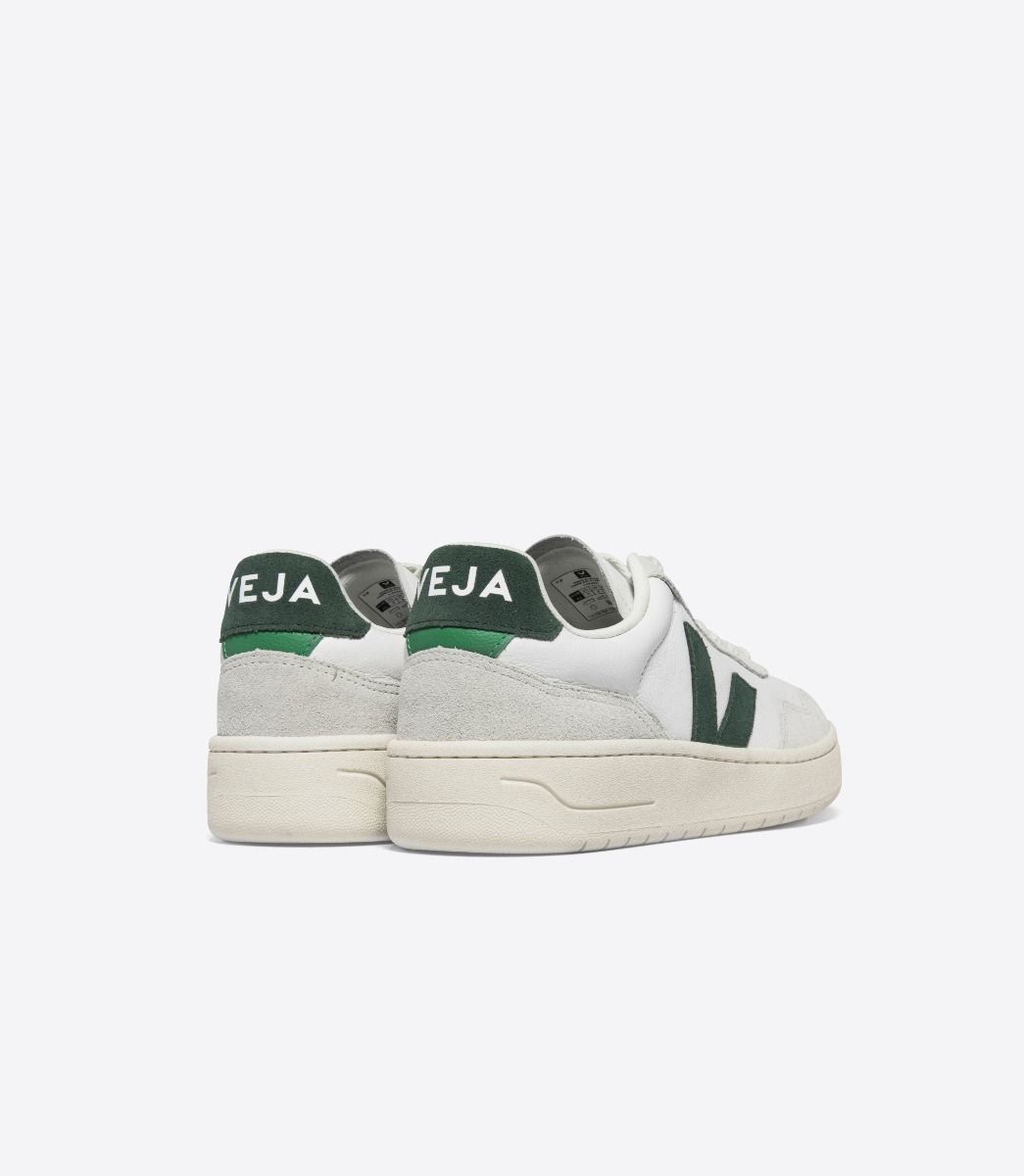 Veja  Mens V-90 O.T. Leather Sneakers - White/Green