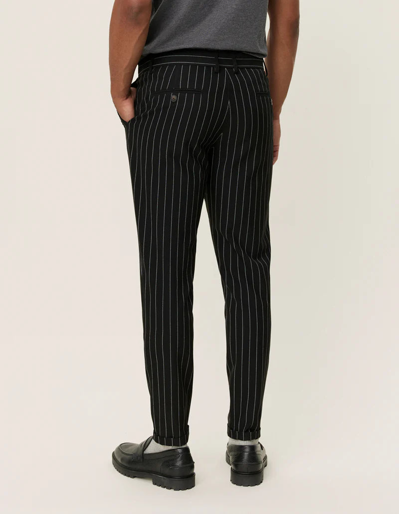 Les Deux Como Twill Pinstripe Suit Pants - Black/White