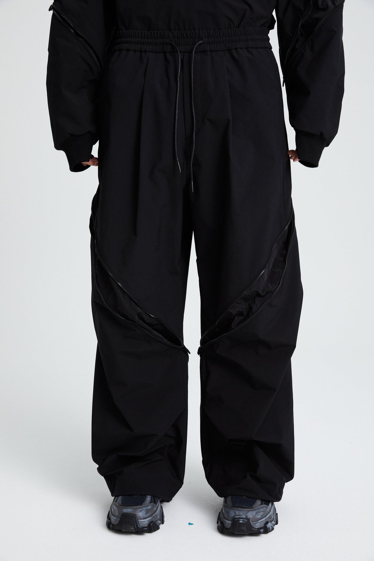 Juun.J Oblique Zipper Track Pants - Ash