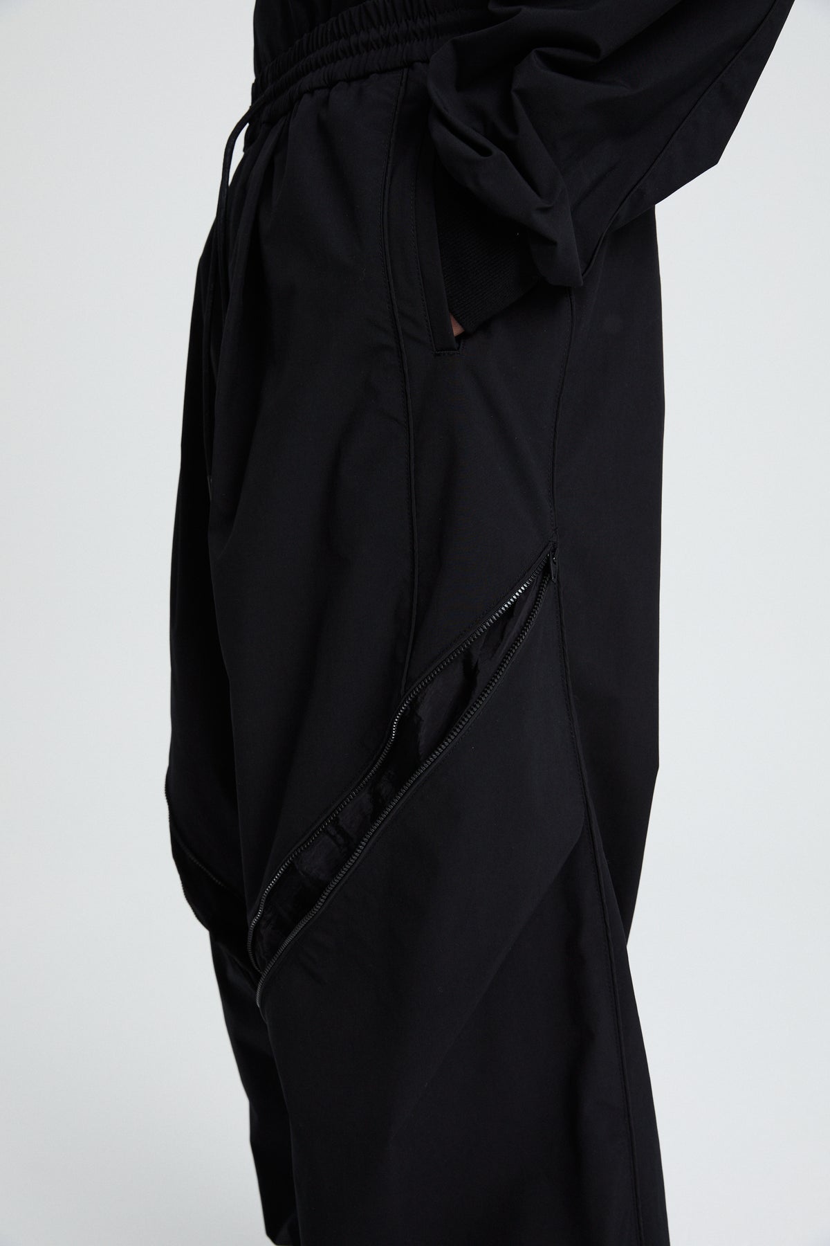 Juun.J Oblique Zipper Track Pants - Ash