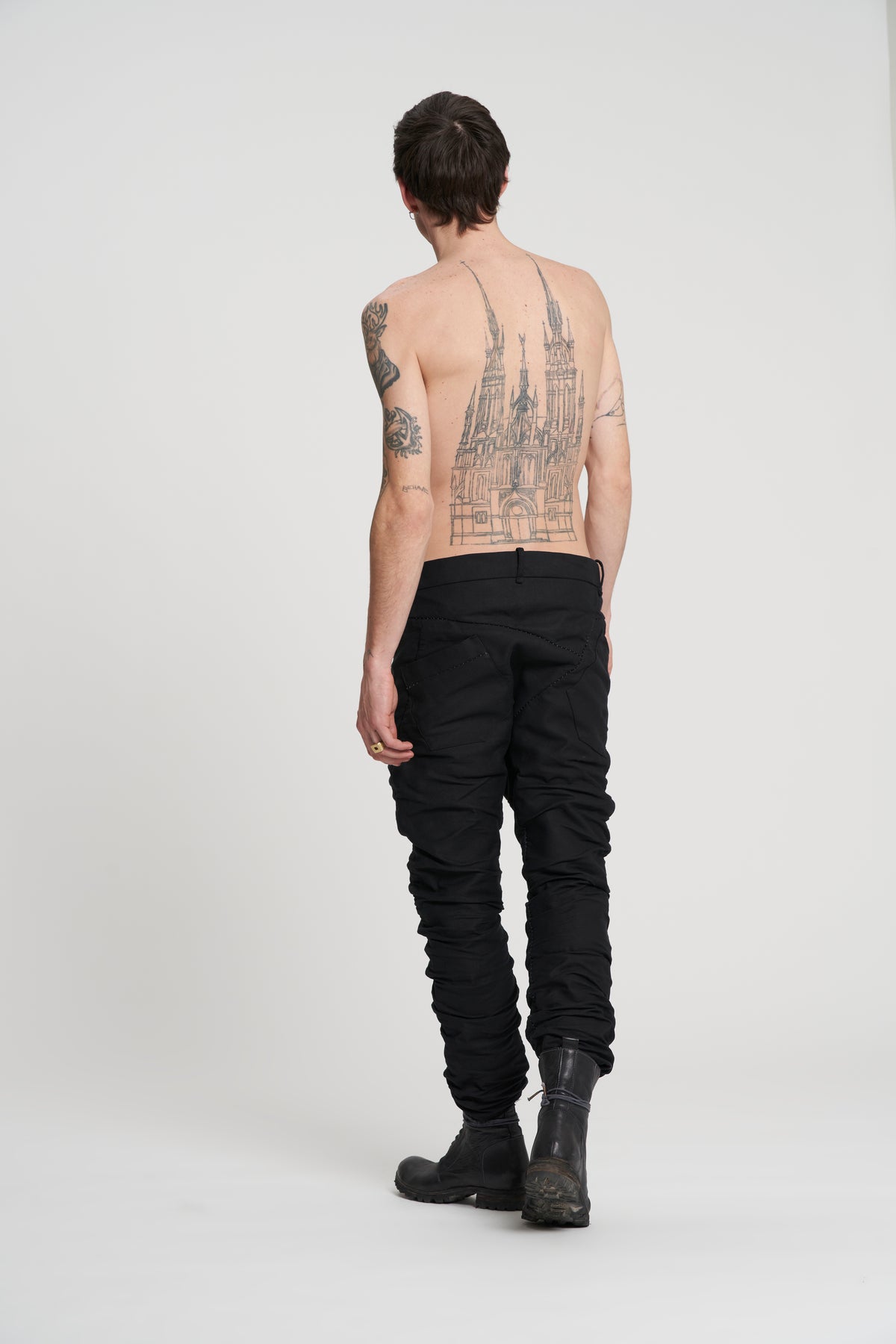 Masnada Creased Slim Pants - Black