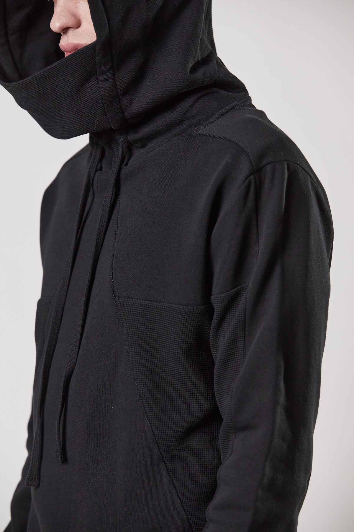 thom/krom M S 176 Matmix Hoodie - Black