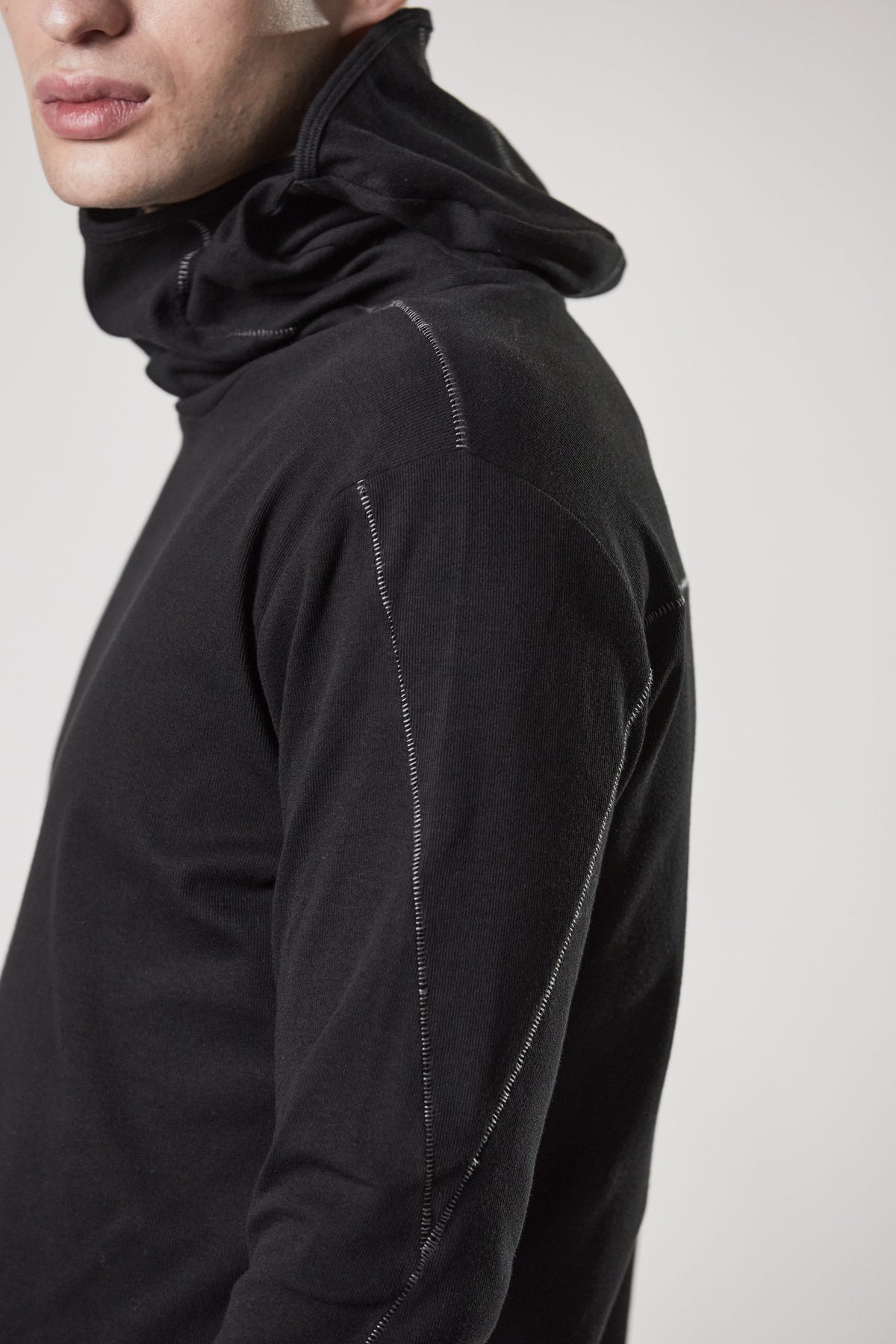 thom/krom M TS 812 Balaclava Hoodie - Black