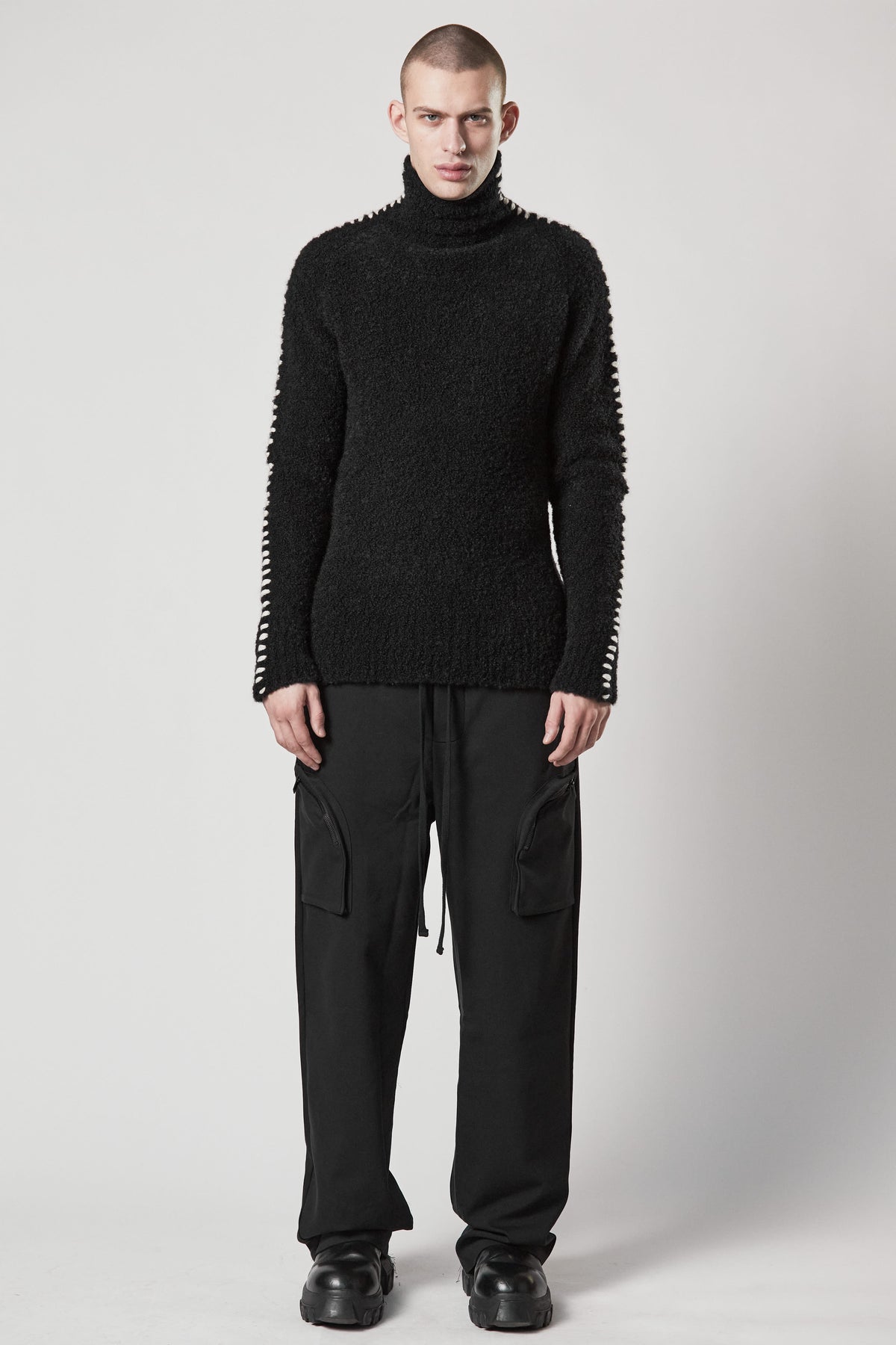 thom/krom M K 121 High Collar Sweater - Black