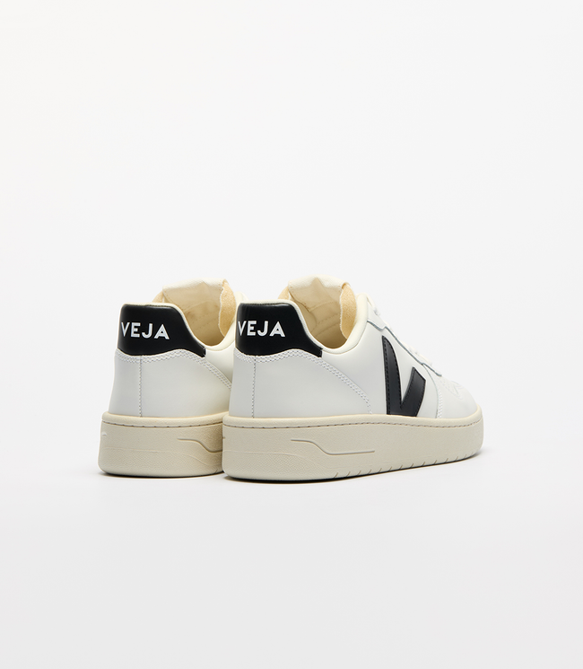 Veja Mens V-10 Leather Sneakers - White/Black