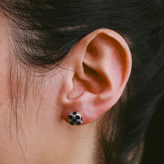 Maple Davie Studded Earrings - Silver/Black