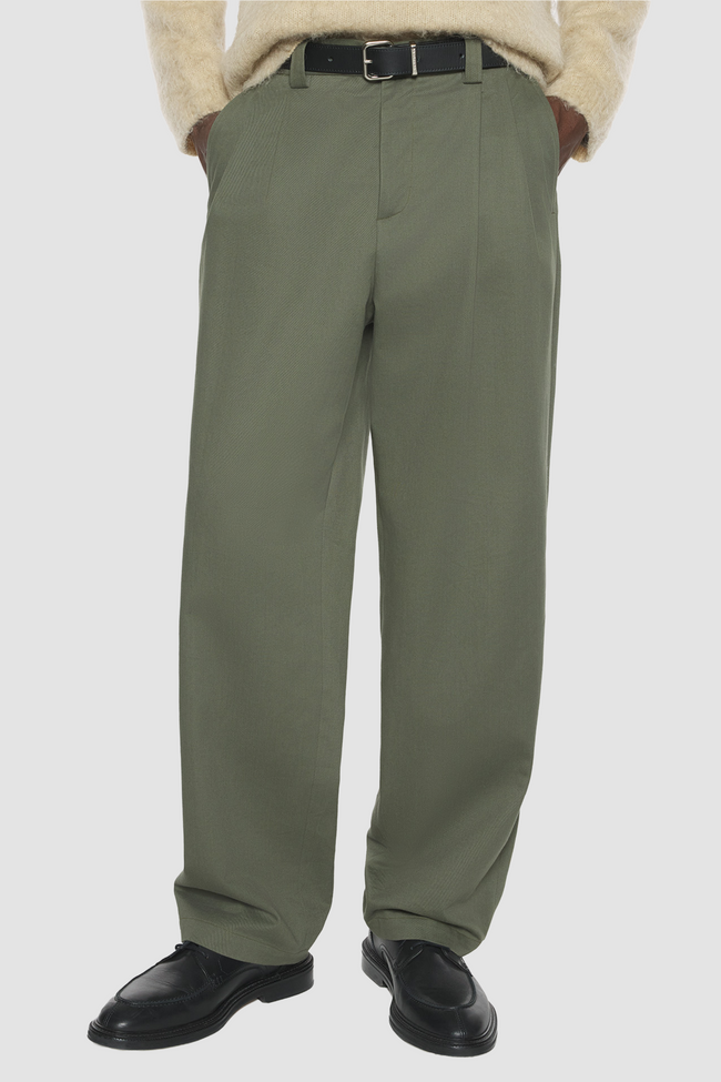 Maison Kitsuné Relaxed Pleated Pants - Dark Khaki