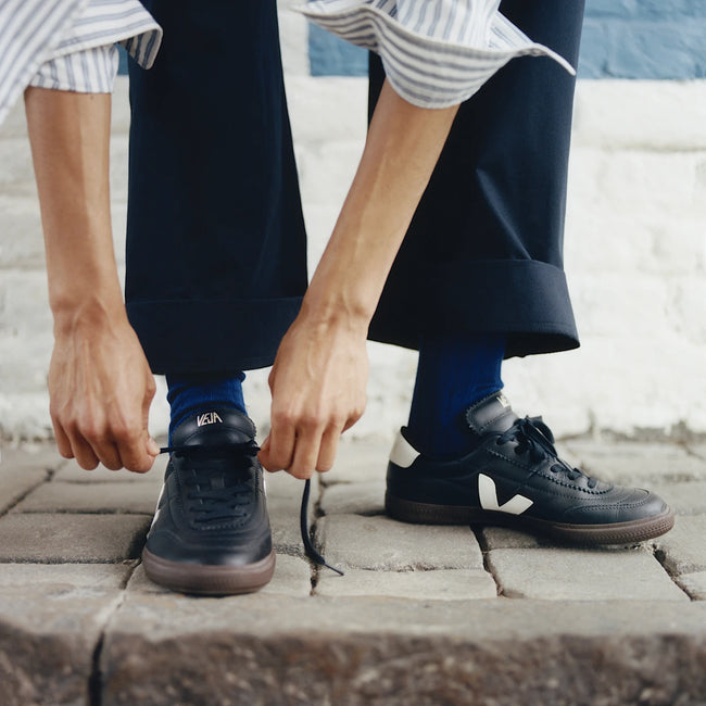 Veja Mens Panenka O.T. Leather - Black/White