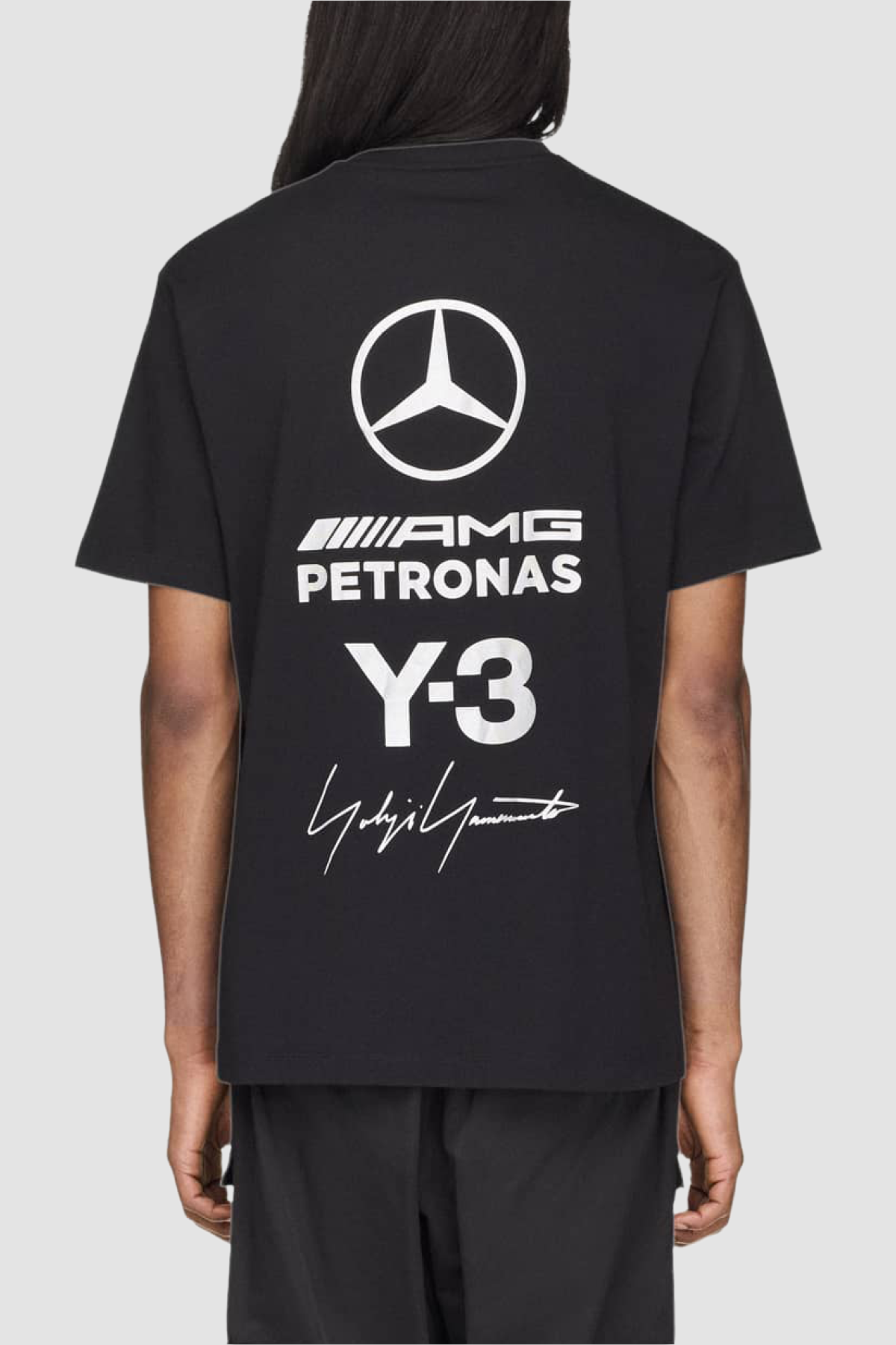 Y-3 Mercedes-AMG PETRONAS F1 Tシャツ Y-3 x Mercedes-AMG PETRONAS F1 Logo Stack SS Tee - Black - Due West