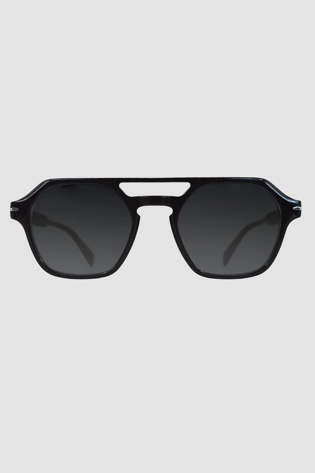 Weareeyes Aero Sunglasses - Black/Black Gradient