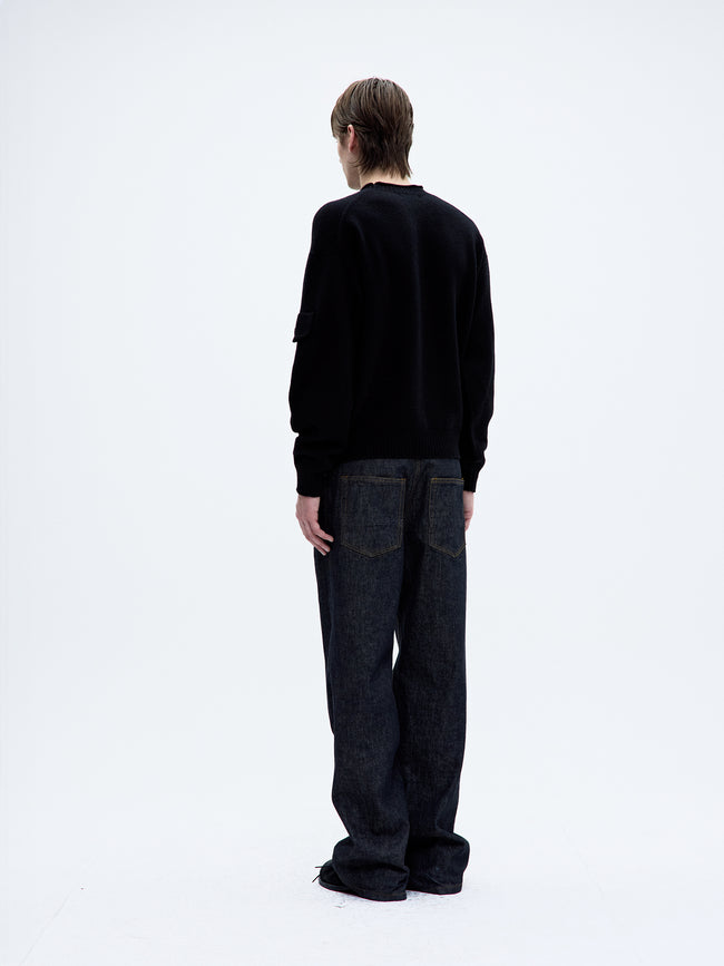 Coor Wool Cropped Pocket Sweater - Black