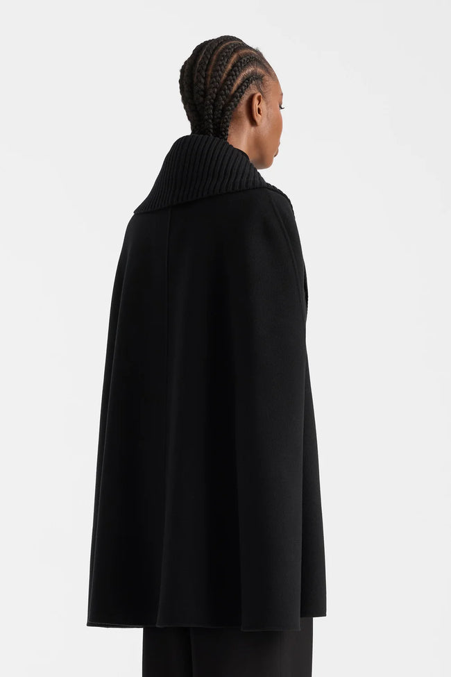 Mackage Womens Eco Jacket f26 Susie Cape - Black