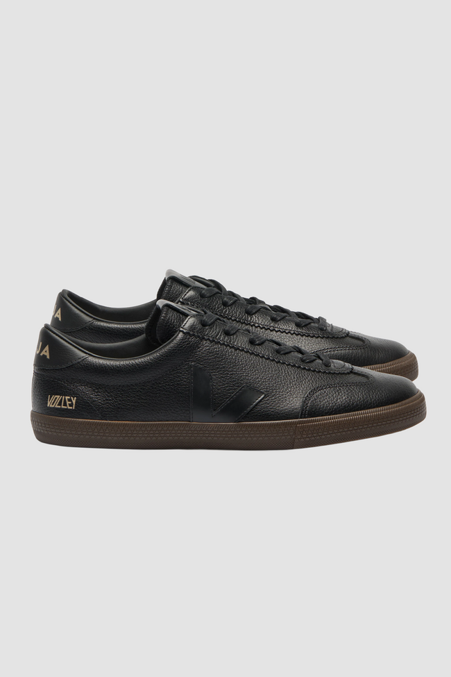 Veja Mens Volley Signature Grained O.T. Leather Sneakers - Black Eagle