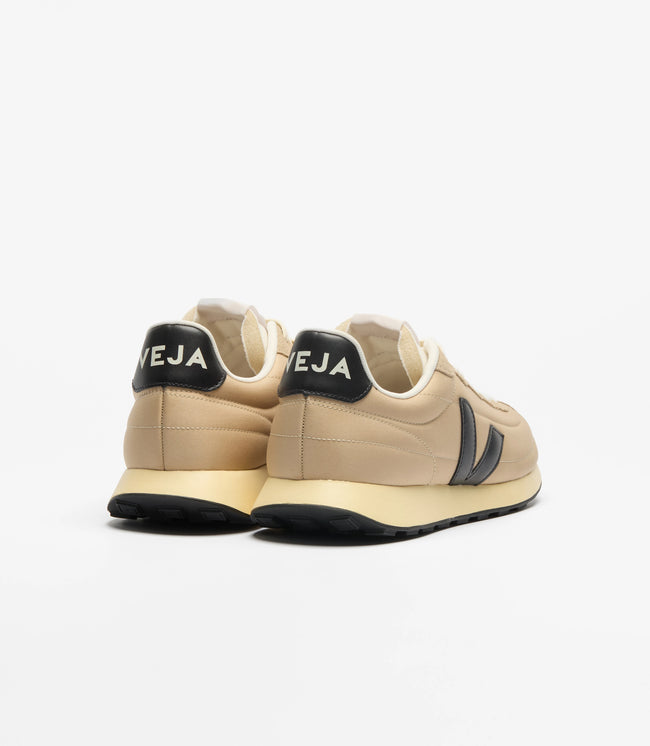 Veja Womens Belem Nolyn Sneakers - Almond/Black