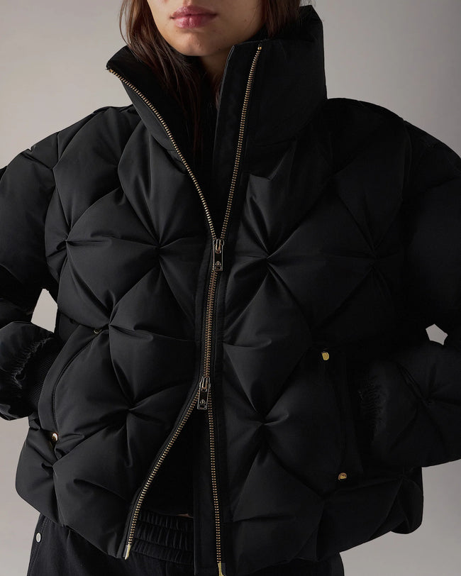 Moose Knuckles Mens Down Bomber f26 Glint Tufted Puffer - Black