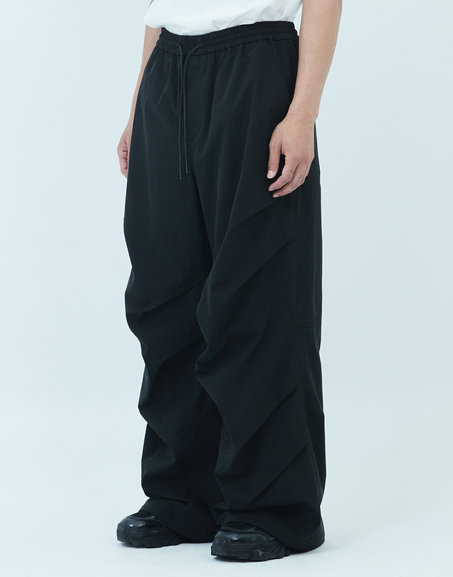 Juun.J Oversized Tucked Pants - Black