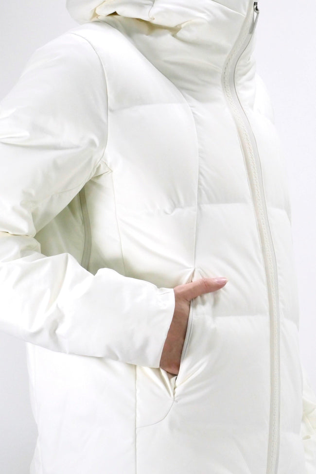 Descente Mizusawa Down Shuttle Parka - White - Due West