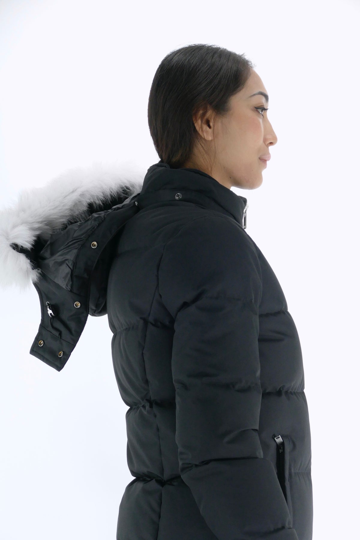Moose Knuckles Womens Down Jacket Cloud 3Q Fur - Black/Natural